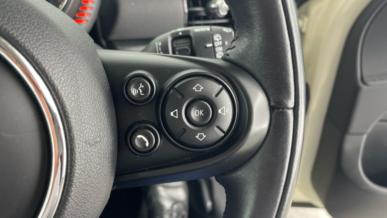 MINI Clubman 1.5 Cooper 6dr Petrol Estate